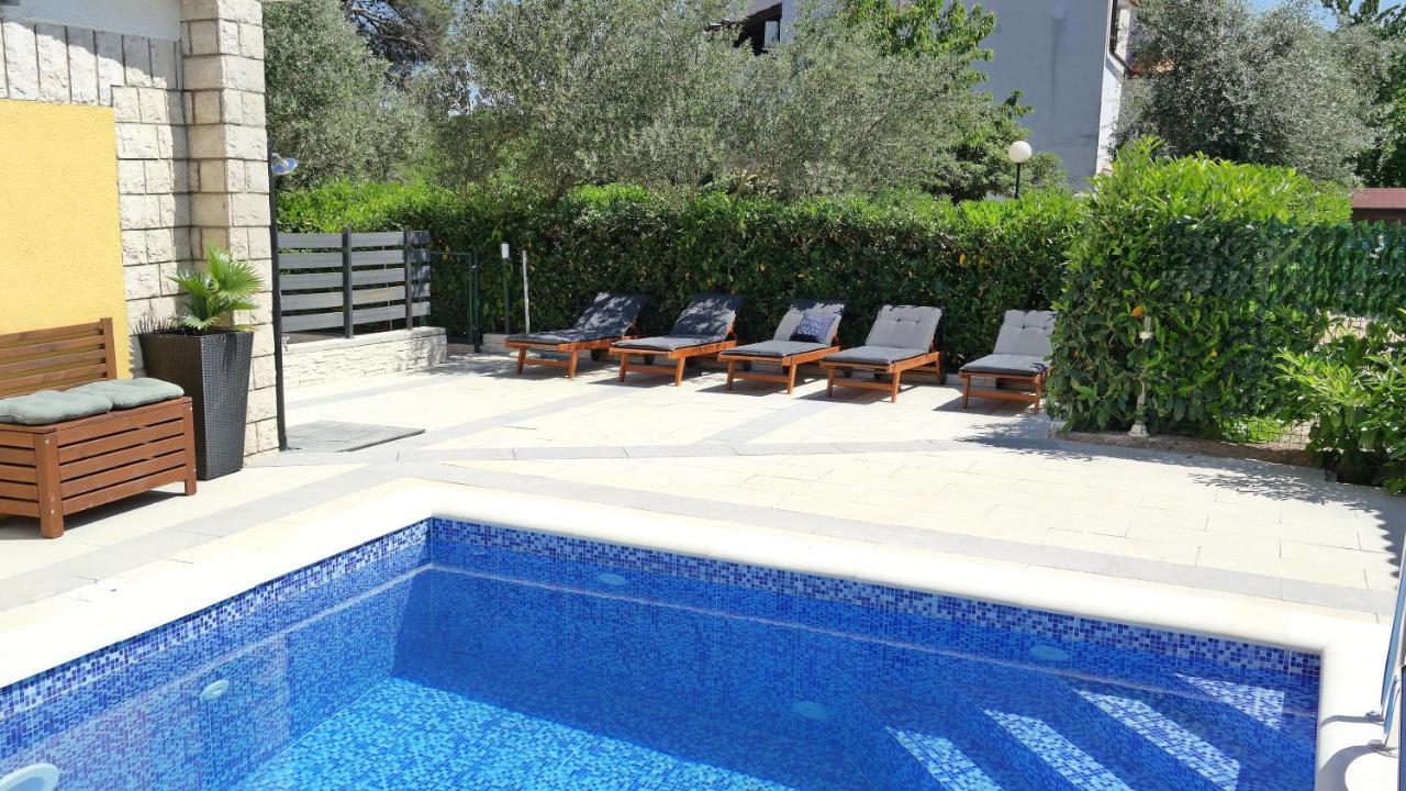 Holiday House Holek Silo  Exterior photo